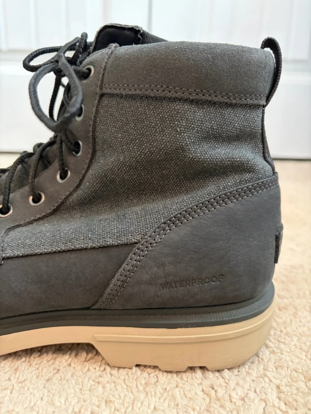 Sorel Carson Moc Waterproof Boots Mens Size 11.5 Charcoal Gray‎ NM4763-048